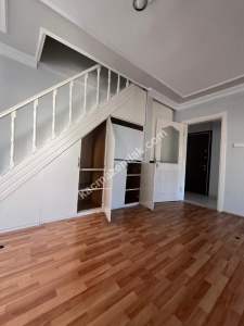 Taşpınar Sokak İçerisinde 180 M2 4+1 Dubleks Daire 13