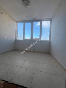 Taşpınar Sokak İçerisinde 180 M2 4+1 Dubleks Daire 22