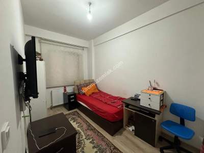 Esenevler Yunus Emre Cad.yeni Binayatırımlıksatılık 3+1 5