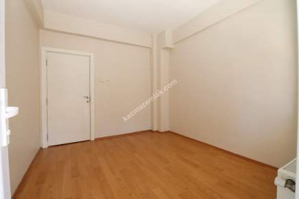 Ümraniye Esenkent Mah. Satılık 2+1 Ara Kat Daire 22