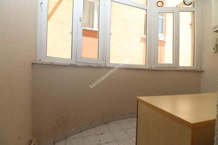 Ümraniye Esenkent Mah. Satılık 2+1 Ara Kat Daire 8