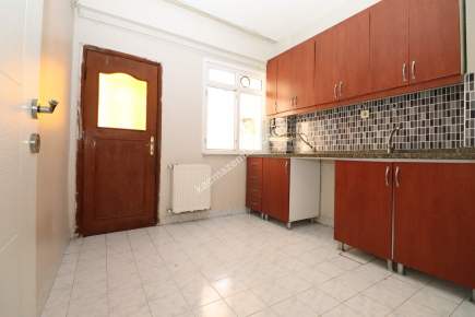 Ümraniye Esenkent Mah. Satılık 2+1 Ara Kat Daire 6