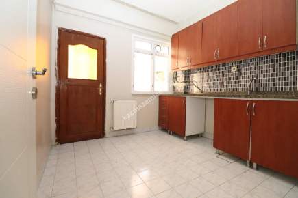 Ümraniye Esenkent Mah. Satılık 2+1 Ara Kat Daire 5