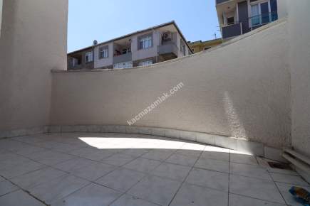 Ümraniye Esenkent Mah. Satılık 2+1 Ara Kat Daire 24