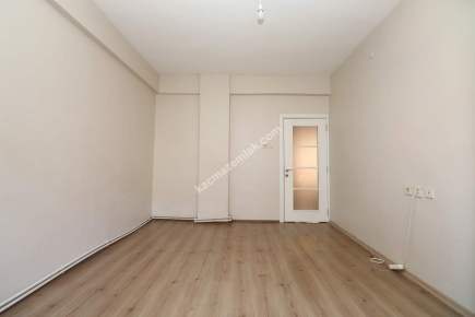 Ümraniye Esenkent Mah. Satılık 2+1 Ara Kat Daire 3