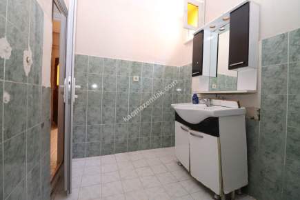 Ümraniye Esenkent Mah. Satılık 2+1 Ara Kat Daire 18