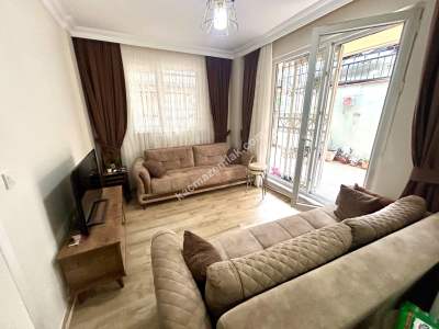 Ümraniye İstiklal Mh Genç Bina 2+1 Bahçeli İskanlı Satı 2