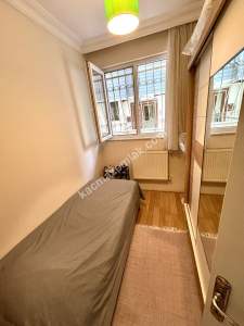 Ümraniye İstiklal Mh Genç Bina 2+1 Bahçeli İskanlı Satı 10