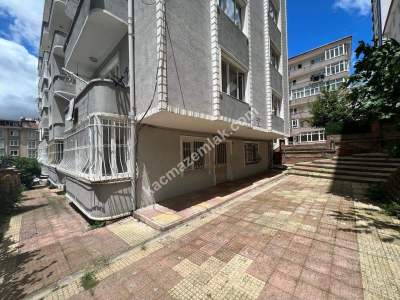 Ümraniye Ekşioğlu Birlik Sitesinde 3+1 Balkonlu Kombili 6