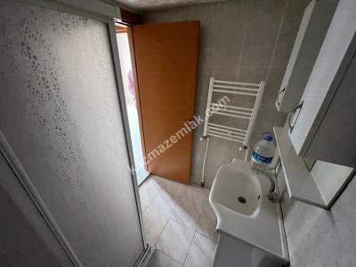 Ümraniye Ekşioğlu Birlik Sitesinde 3+1 Balkonlu Kombili 4