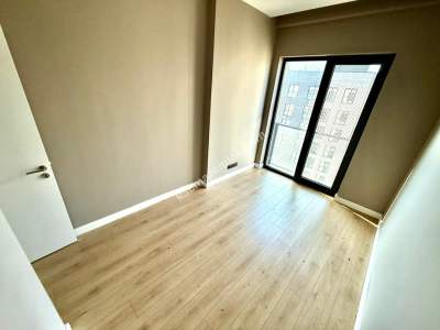 Avrupa Konutları Yamanevlerde Büyük Teraslı Özel 4+1 28