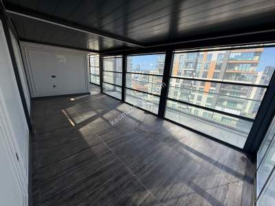 Avrupa Konutları Yamanevlerde Büyük Teraslı Özel 4+1 11