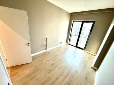 Avrupa Konutları Yamanevlerde Büyük Teraslı Özel 4+1 26