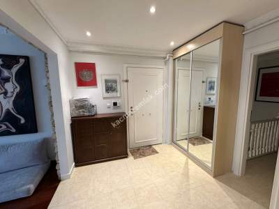 Acıbadem Nişantaşında, 2007 Yapımı, Bahçeli, 250 M2 1