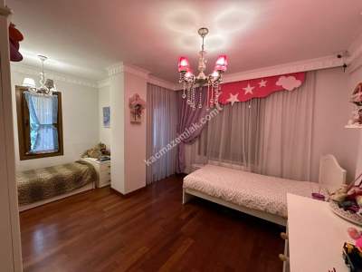 Acıbadem Nişantaşında, 2007 Yapımı, Bahçeli, 250 M2 39