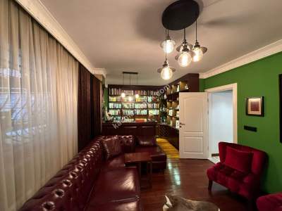 Acıbadem Nişantaşında, 2007 Yapımı, Bahçeli, 250 M2 13