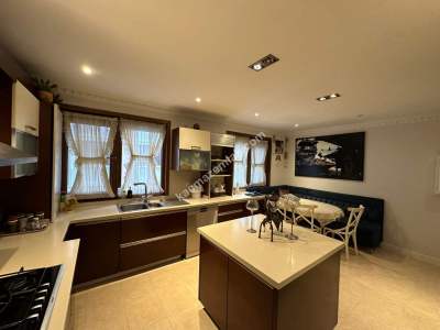 Acıbadem Nişantaşında, 2007 Yapımı, Bahçeli, 250 M2 18