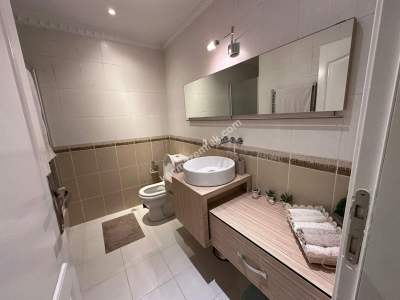 Acıbadem Nişantaşında, 2007 Yapımı, Bahçeli, 250 M2 29