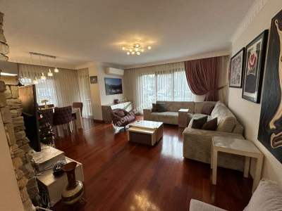 Acıbadem Nişantaşında, 2007 Yapımı, Bahçeli, 250 M2 27