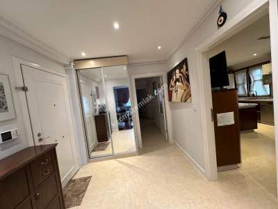 Acıbadem Nişantaşında, 2007 Yapımı, Bahçeli, 250 M2 32