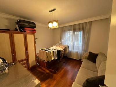 Acıbadem Nişantaşında, 2007 Yapımı, Bahçeli, 250 M2 7