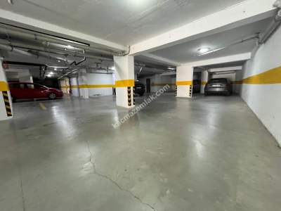 Acıbademde Arakat Koru Manzaralı 12+ M2 Net Satılık 3+1 35