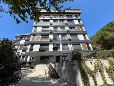 Acıbademde Arakat Koru Manzaralı 12+ M2 Net Satılık 3+1 1