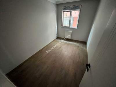 Acıbadem Yaprak Sokakta Sıfır Binada Öncephe Satılık3+1 6