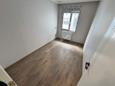 Acıabdemde Ön Cephede 180 M2 Net Satılık 5+1 Dubleks 5