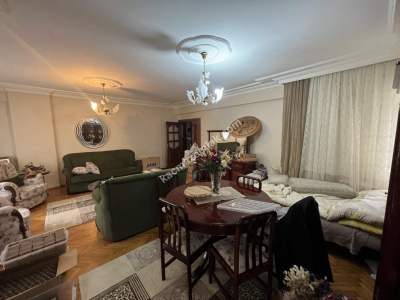 Acıbadem Nişantaşında 150 M2 Net Geniş Satılık 3+1Daire 8