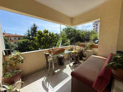 Acıbadem Günal Sokakta, Önü Açık, 150 M2 Satılık,Boş 12