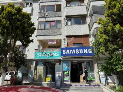 Acıbadem Günal Sokakta, Önü Açık, 150 M2 Satılık,Boş 30