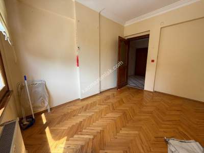 Acıbadem Günal Sokakta, Önü Açık, 150 M2 Satılık,Boş 9