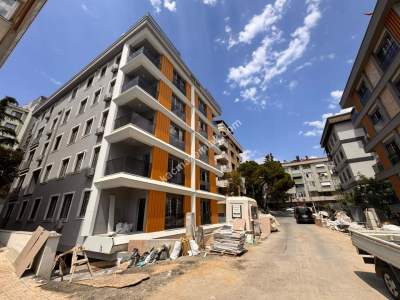 Acıbademde Sıfır Binada Ara Kat 67 M2 Satılık 2+1 1