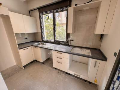 Acıbademde Sıfır Binada Ara Kat 67 M2 Satılık 2+1 8