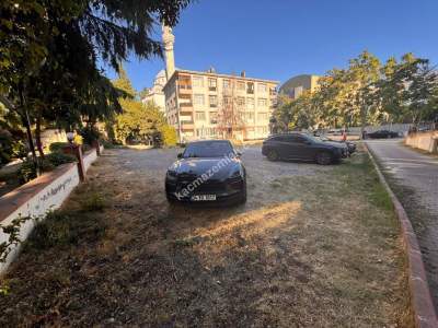 Üsküdar Acıbademde Genç Binada 150 M2 Satılık 3+1 Daire 38