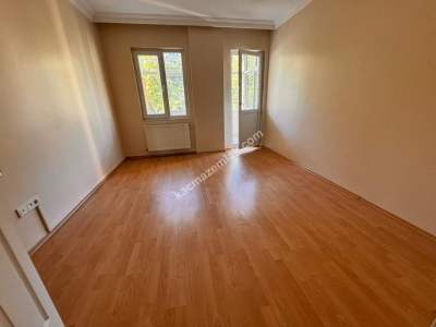 Üsküdar Acıbademde Genç Binada 150 M2 Satılık 3+1 Daire 13