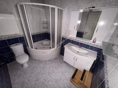 Üsküdar Acıbademde Genç Binada 150 M2 Satılık 3+1 Daire 20