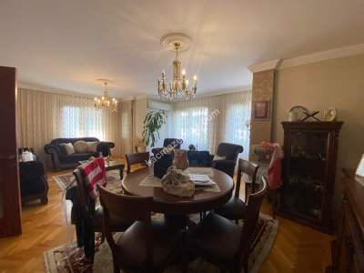 Üsküdar Acıbademde, İçi Full Yapılı, 4+1 Satılık Arakat 24