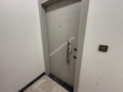 Acıbademde Sıfır Binada, Ultra Lüks Binada, 4+1 Satılık 10