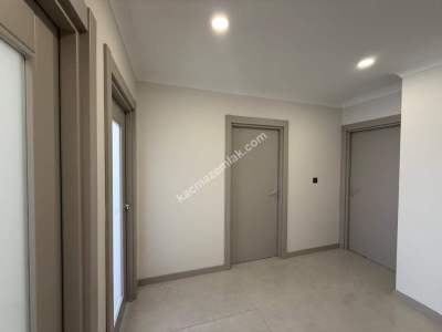 Acıbademde Sıfır Binada, Ultra Lüks Binada, 4+1 Satılık 17