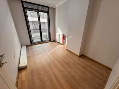 Acıbadem Caddesinde Sıfır Binada 92M2 Net Arakat 3+1 8