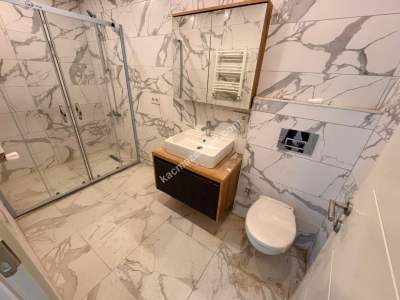 Acıbadem Caddesinde Sıfır Binada 92M2 Net Arakat 3+1 16