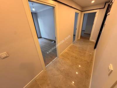 Üsküdar Acıbadem’de Sıfır Binada 3+1 Satılık Arakat 22