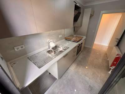 Üsküdar Acıbadem’de Sıfır Binada 3+1 Satılık Arakat 8