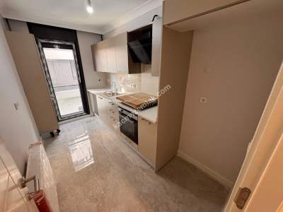 Üsküdar Acıbadem’de Sıfır Binada 3+1 Satılık Arakat 6