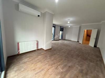 Acıbadem Caddesinde Sıfır Binada, 4+1 Satılık Arakat 4