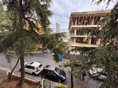 Üsküdar Acıbadem Zerrin Sokak 3+1 Satılık Arakat Daire 31