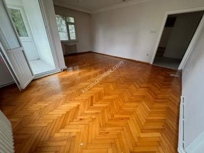 Üsküdar Acıbadem Zerrin Sokak 3+1 Satılık Arakat Daire 3