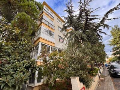 Üsküdar Acıbadem Zerrin Sokak 3+1 Satılık Arakat Daire 27